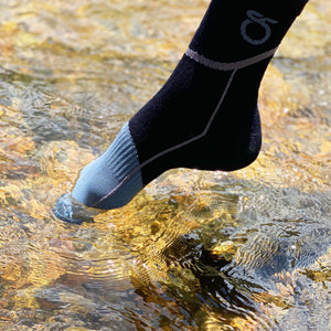 ▷ Waterproof Sock - The Geek Theory